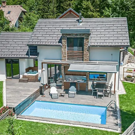 Chic Alpine Villa With 5 Bedrooms & Private Pool In Gozd Martuljek Gozd Martuljek