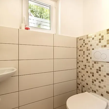 Chic Alpine Villa With 5 Bedrooms & Private Pool In Gozd Martuljek Apartman Gozd Martuljek